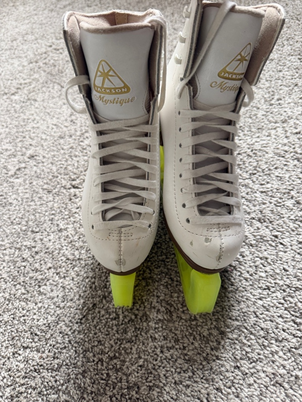 JACKSON Mystique Girls White Figure Skates with Guards